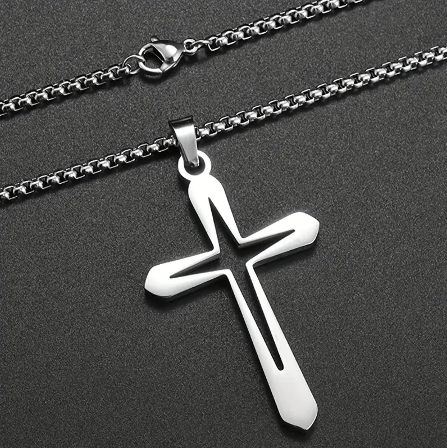 Simple Cross Necklace (Men)