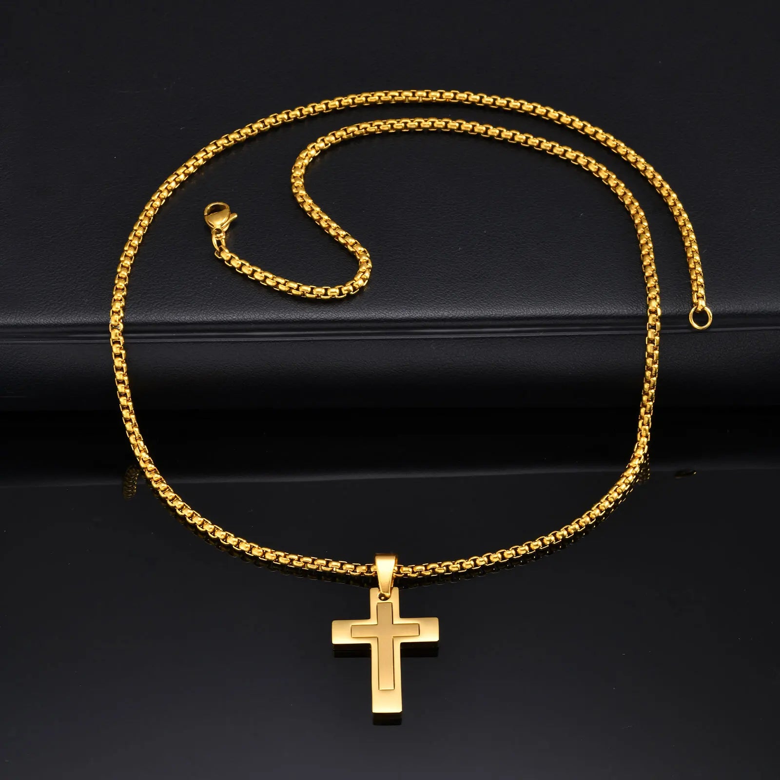 Simple Cross Pendant (Men)